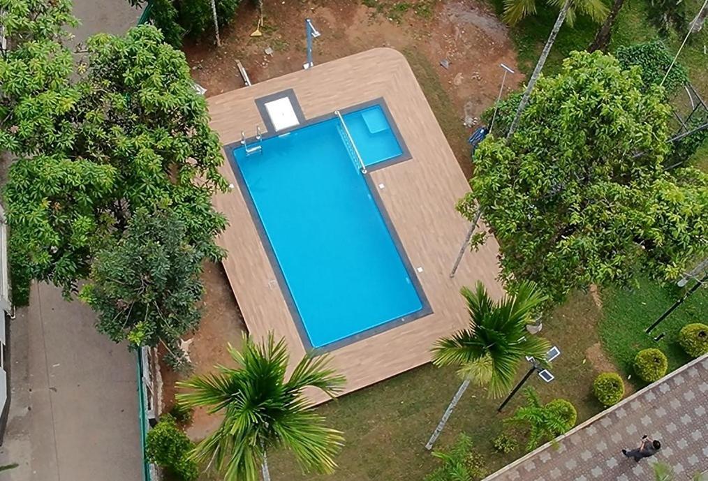 Dolphin Enclave Service Studio Apartments Kalpetta Exterior photo